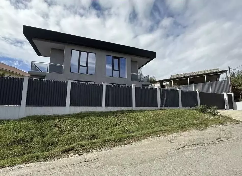 Дом в Краснодарский край, Сочи городской округ, с. Высокое ул. ... - Фото 1