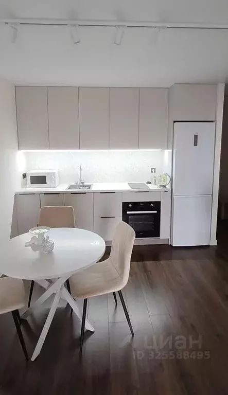 2-к кв. Удмуртия, Ижевск ул. Коммунаров, 327 (39.2 м) - Фото 1