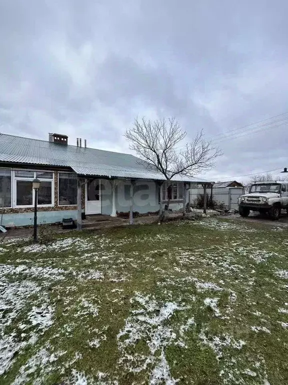 Дом в Калужская область, Тарусский муниципальный округ, Петрищево ... - Фото 1