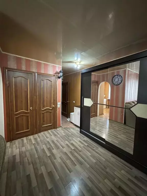 Квартира, 3 комнаты, 54.9 м - Фото 0