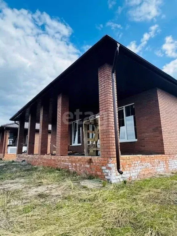 Дом в Курская область, Курский район, Рышковский сельсовет, Кислино ... - Фото 0