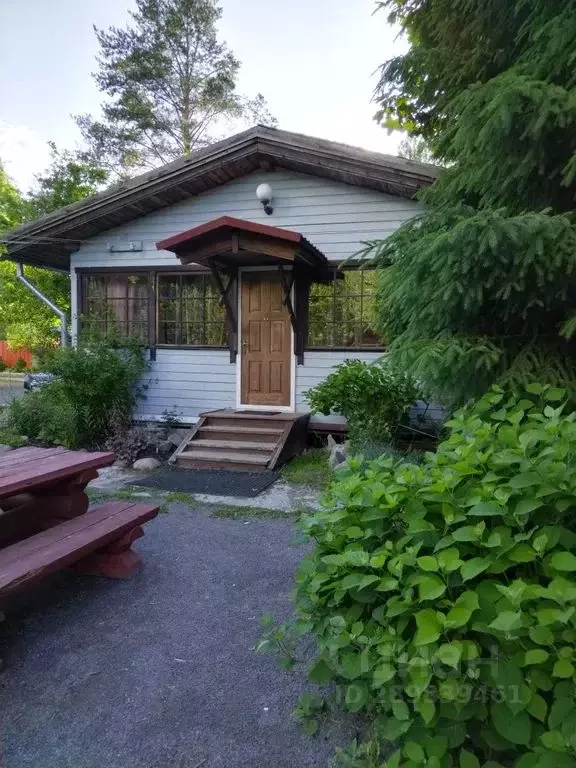 Дом в Ленинградская область, Приозерский район, Ларионовское с/пос, ... - Фото 1