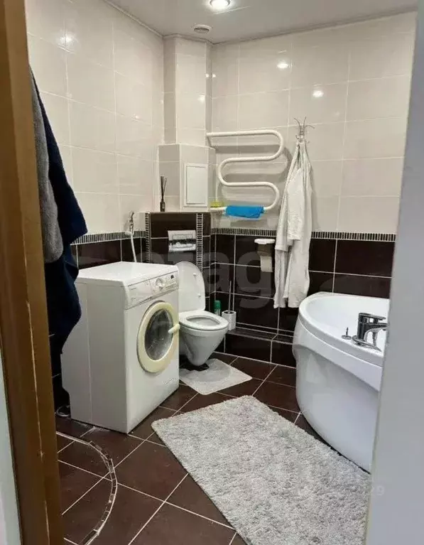 2-к кв. Новосибирская область, Новосибирск ул. Семьи Шамшиных, 58 ... - Фото 1