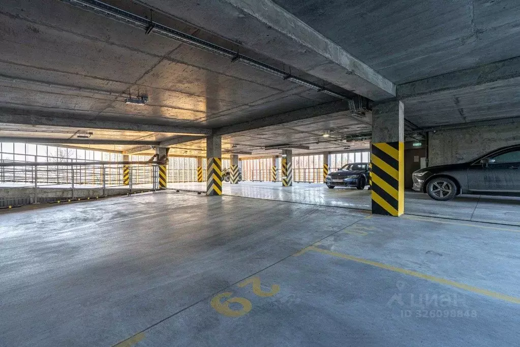 Гараж в Татарстан, Казань ул. Бари Галеева, 16 (13 м) - Фото 2