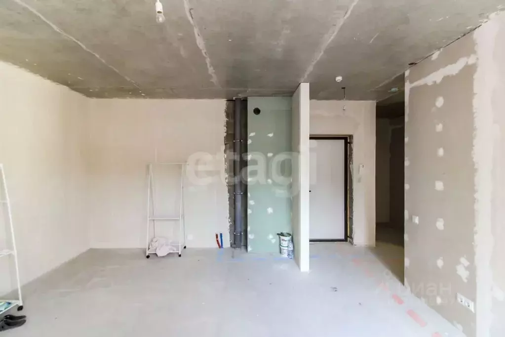 3-к кв. Тюменская область, Тюмень ул. Газовиков, 38 (83.3 м) - Фото 1