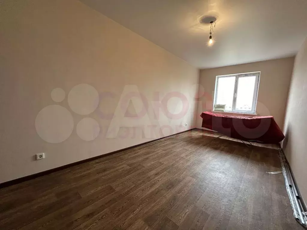 3-к. квартира, 70 м, 5/5 эт. - Фото 1