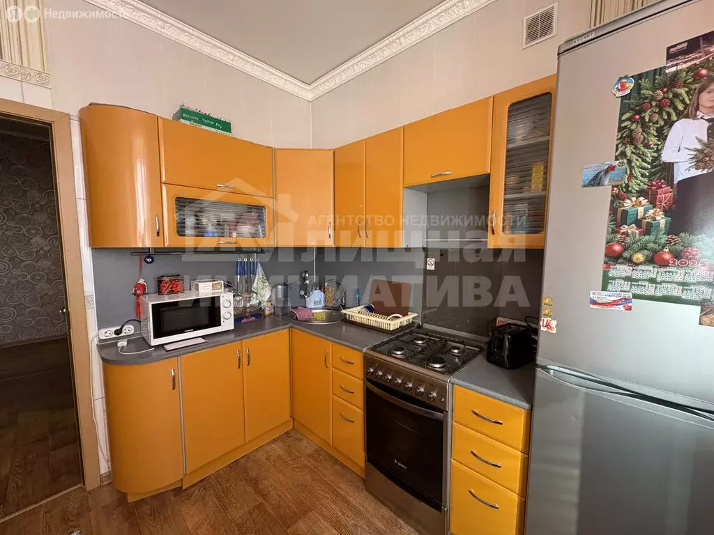 2-комнатная квартира: Уфа, улица Калинина, 55 (56.4 м) - Фото 2