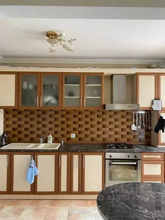 3-к кв. Крым, Керчь ул. Свердлова, 39 (67.0 м) - Фото 1