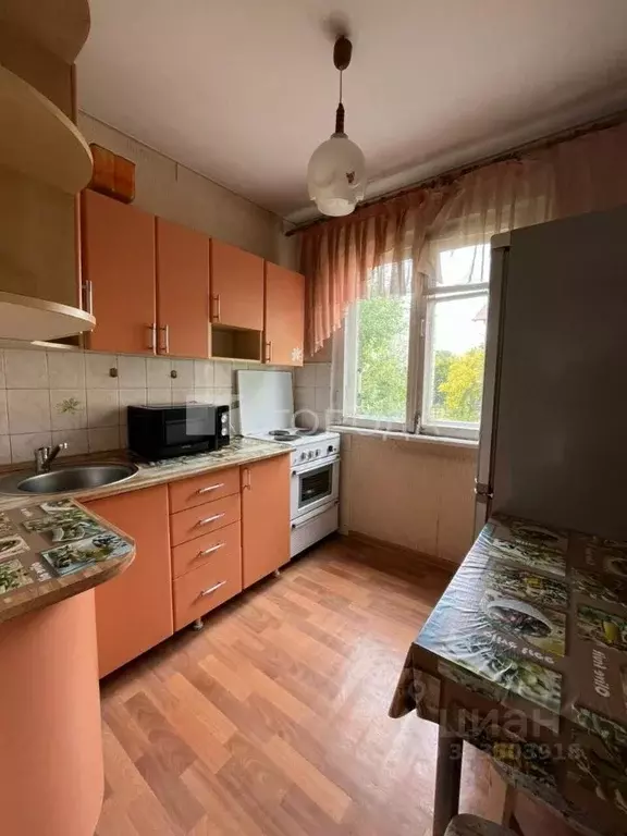 Комната Алтайский край, Барнаул ул. 80-й Гвардейской Дивизии, 4 (16.0 ... - Фото 1