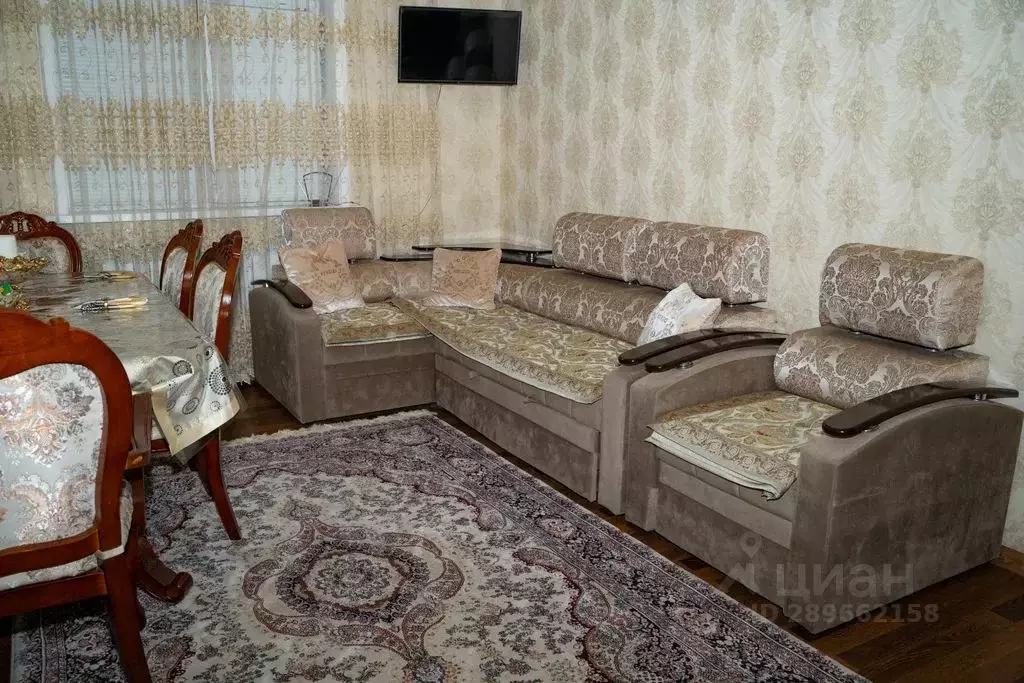 2-к кв. Дагестан, Избербаш ул. Лермонтова, 8 (65.0 м) - Фото 0