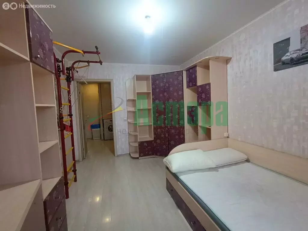 3-комнатная квартира: Чита, улица Гагарина, 8В (63.3 м) - Фото 1