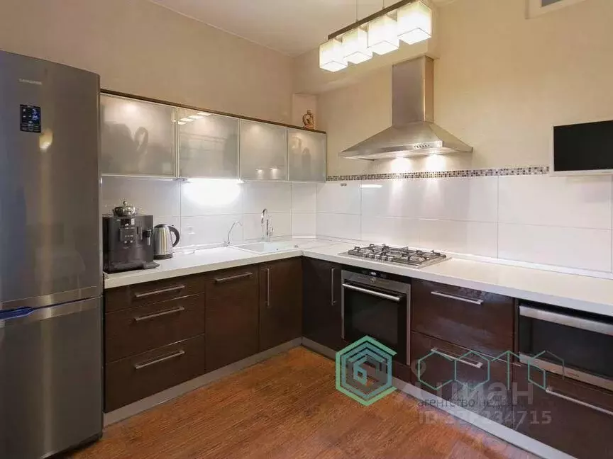 3-к кв. Калининградская область, Калининград ул. Чехова, 26 (107.5 м) - Фото 1