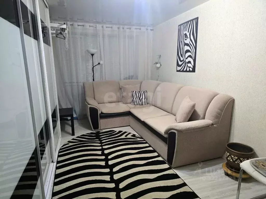 1-к кв. Кировская область, Киров ул. Труда, 83А (30.0 м) - Фото 2