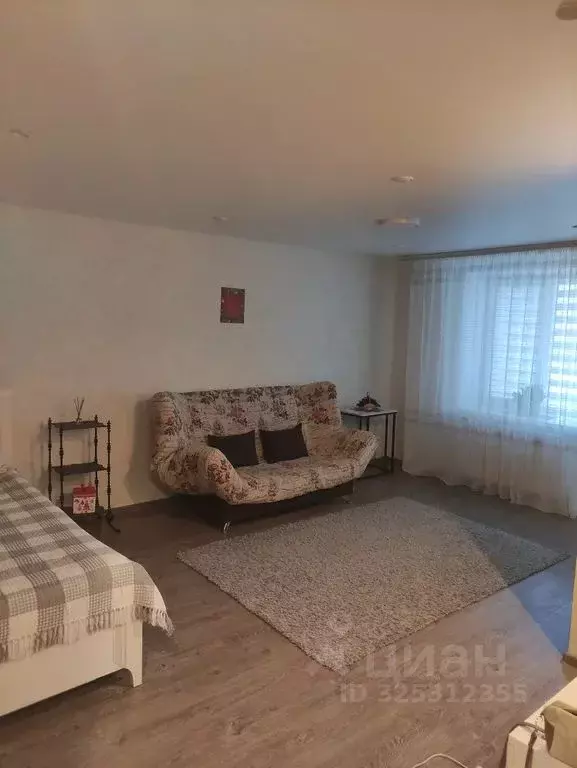 1-к кв. Калужская область, Киров ул. Шелаева, 3 (34.0 м) - Фото 1