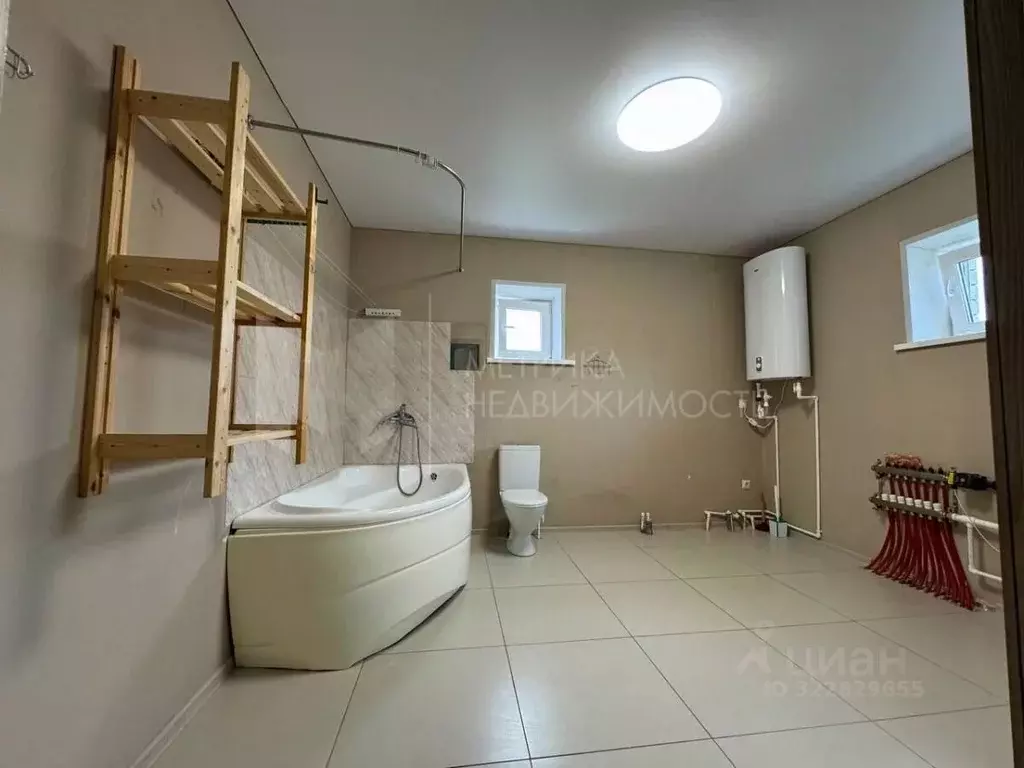 Коттедж в Тюменская область, Тюменский муниципальный округ, с. ... - Фото 1