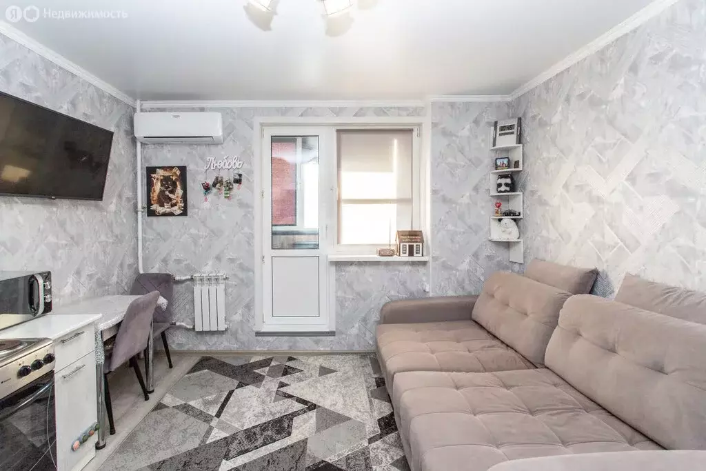 Квартира-студия: Тобольск, 15-й микрорайон, 22 (22.3 м) - Фото 1