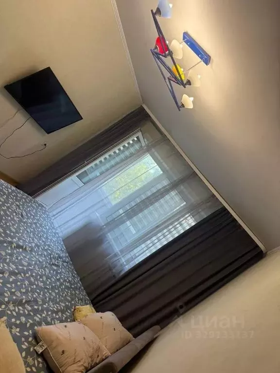 Комната Сахалинская область, Южно-Сахалинск ул. Чехова, 72 (18.0 м) - Фото 1