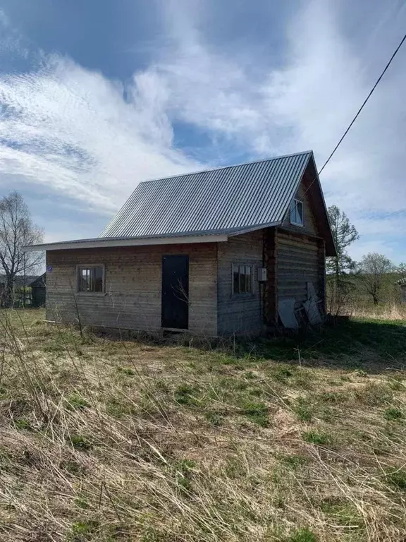 Дом в Вологодская область, Сокольский муниципальный округ, д. Козлово  ... - Фото 2