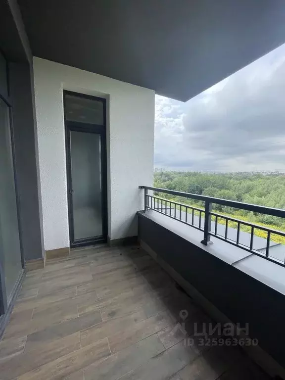 2-к кв. Калининградская область, Калининград ул. Молодой Гвардии, 34 ... - Фото 0