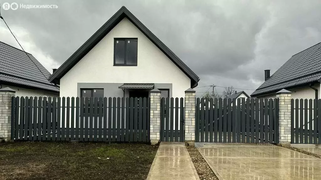 Дом в посёлок Берёзовый, улица Карла Гусника (90 м) - Фото 2