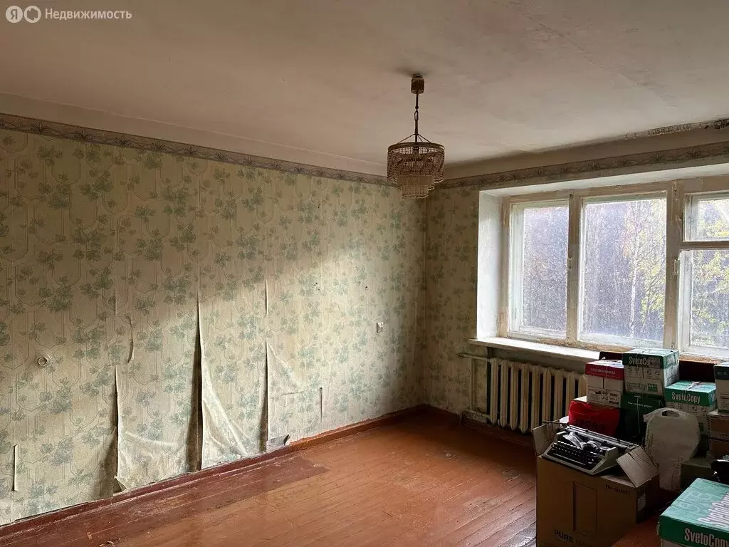 3-комнатная квартира: Мурмаши, улица Зелёный Городок, 26 (52.7 м) - Фото 1