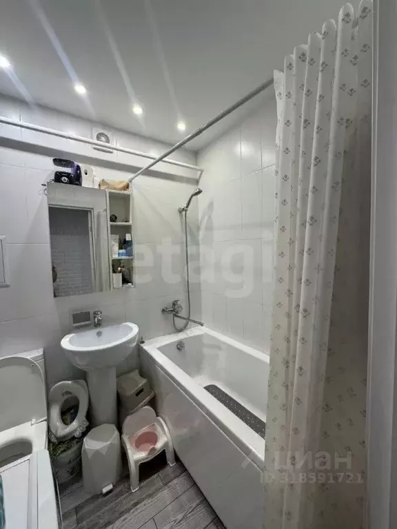 2-к кв. Иркутская область, Ангарск 177-й кв-л, 6 (45.6 м) - Фото 1