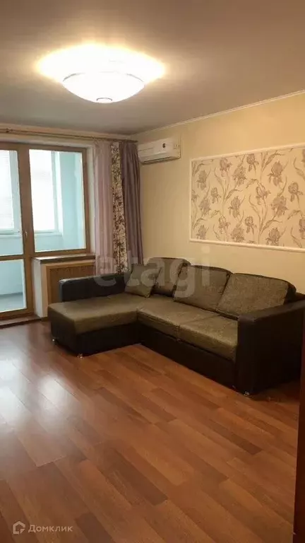 Продаётся 1-к квартира, 50.1 м - Фото 0