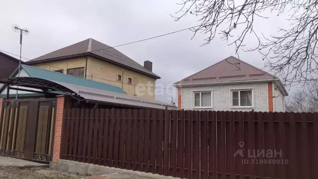 Дом в Ставропольский край, Ставрополь Коллективная ул., 104 (144 м) - Фото 1