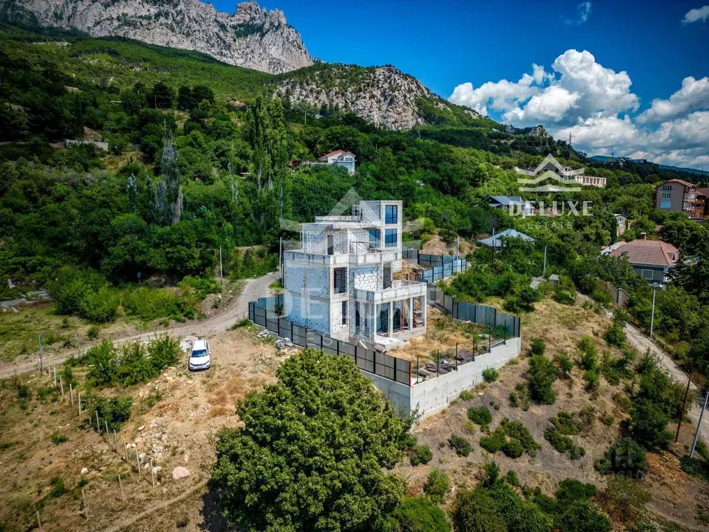 Дом в Крым, Алупка  (233 м) - Фото 1