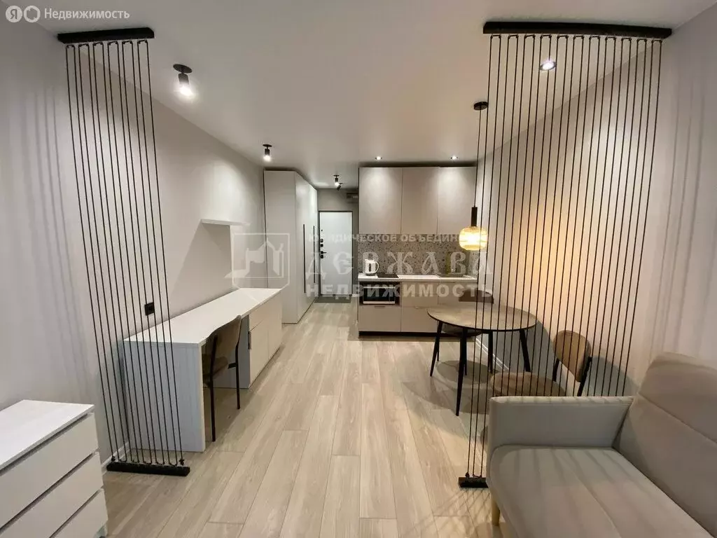 Квартира-студия: Кемерово, Ленинградский проспект, 18А (23 м) - Фото 0