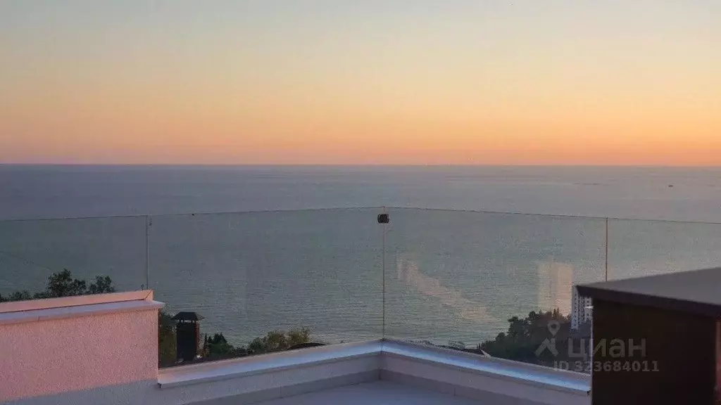 Дом в Краснодарский край, Сочи Хоста жилрайон, ул. Туренко (300 м) - Фото 2