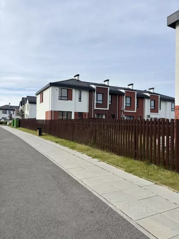 Таунхаус в Свердловская область, Екатеринбург ул. Абрикосовая, 42 (114 ... - Фото 2