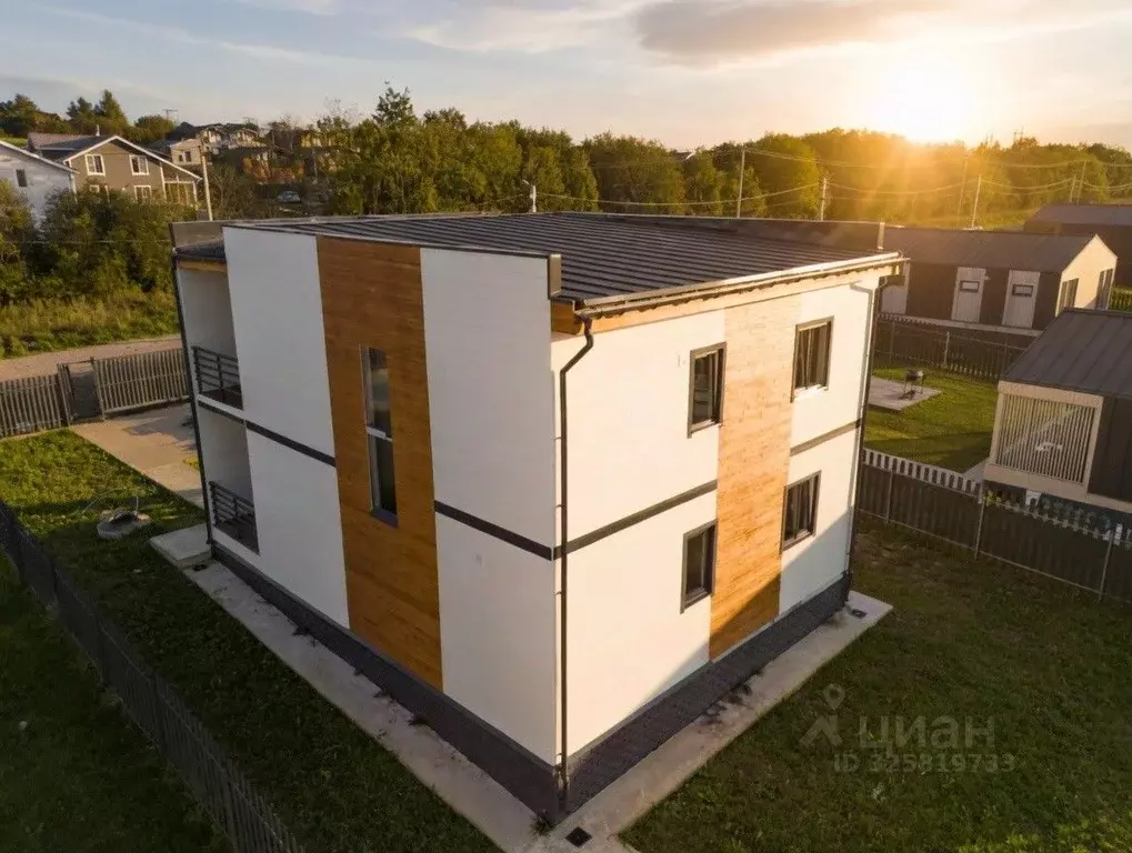 Дом в Ленинградская область, Ломоносовский район, Аннинское городское ... - Фото 2