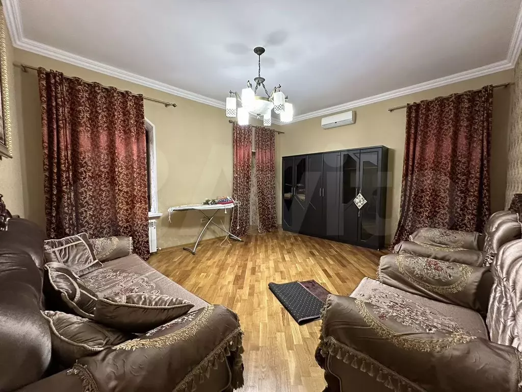 Дом 240 м на участке 5 сот. - Фото 1
