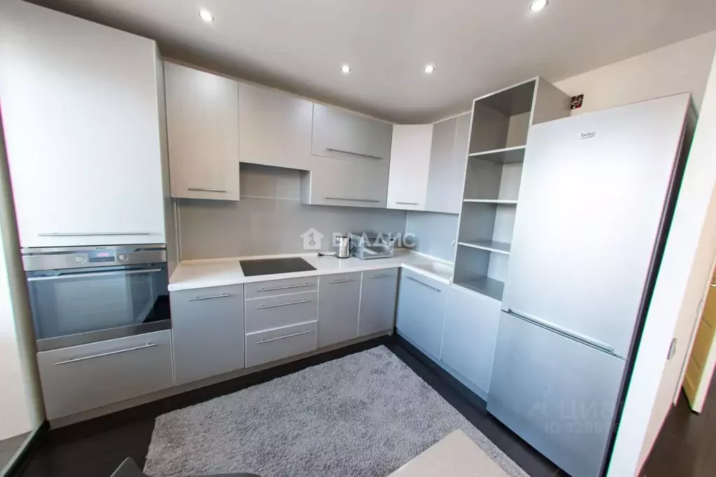 Студия Владимирская область, Владимир ул. Нижняя Дуброва, 19 (38.0 м) - Фото 1