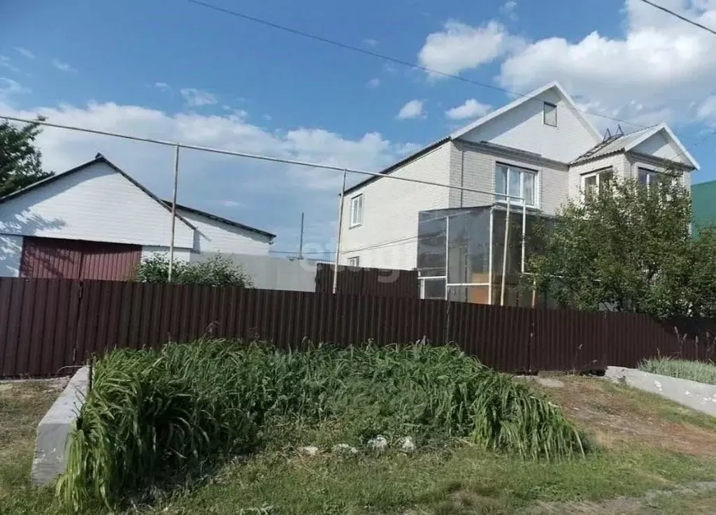 Дом в Липецкая область, Усмань ул. Кирова, 100 (140 м) - Фото 1