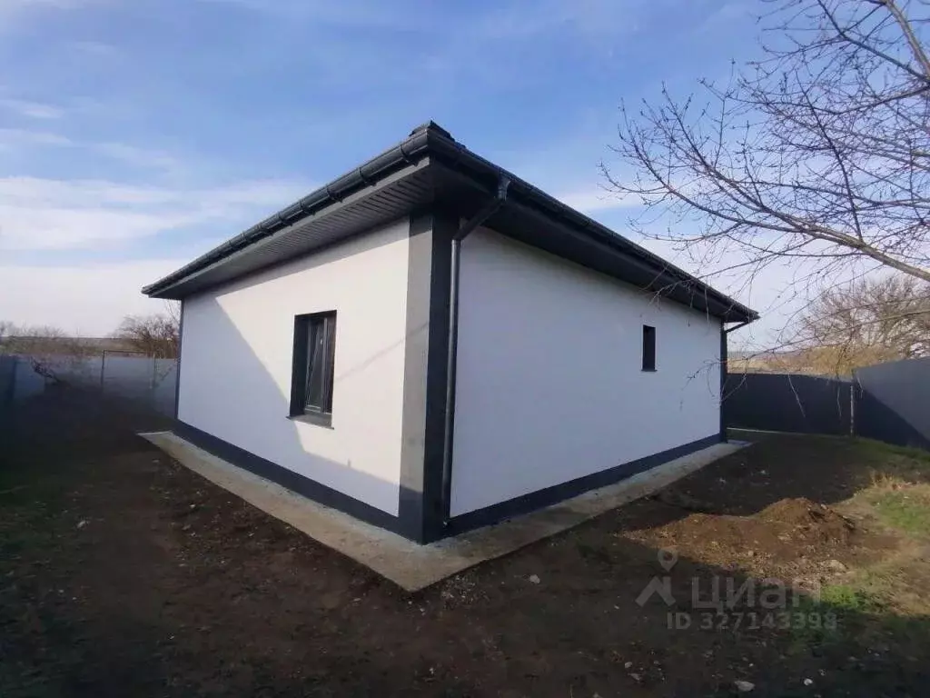 Дом в Крым, Симферопольский район, Родниковское с/пос, с. Аркадьевка  ... - Фото 1