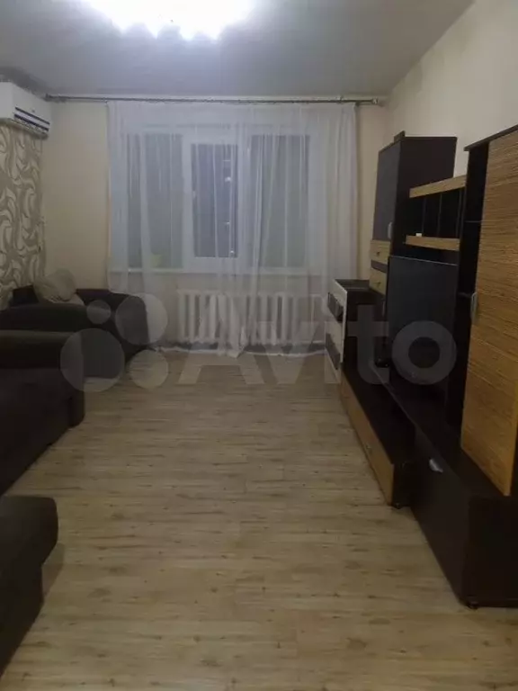 3-к. квартира, 60 м, 4/5 эт. - Фото 0