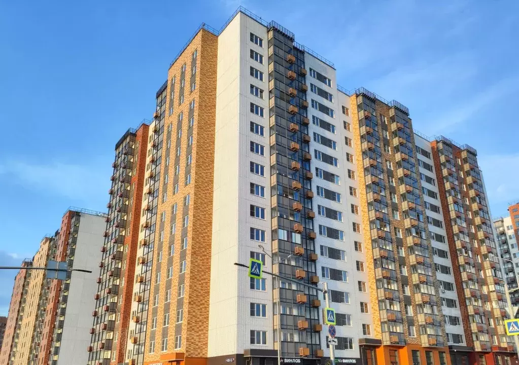 3-к кв. Москва ул. Кварцевая, 4к3 (84.7 м) - Фото 1