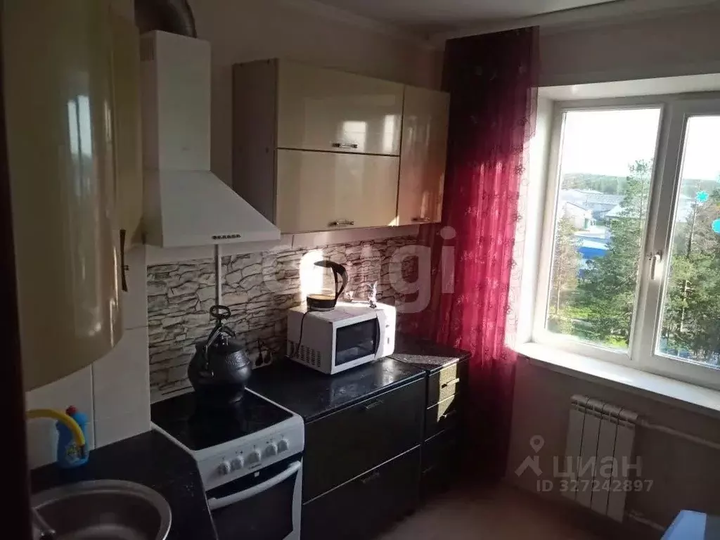 3-к кв. Ямало-Ненецкий АО, Муравленко Пионерская ул., 26 (65.5 м) - Фото 2