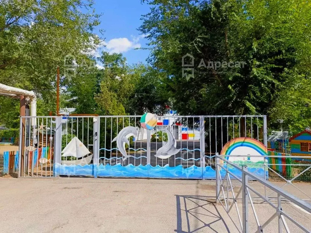 1-к кв. Волгоградская область, Средняя Ахтуба рп ул. Октябрьская, 86 ... - Фото 0