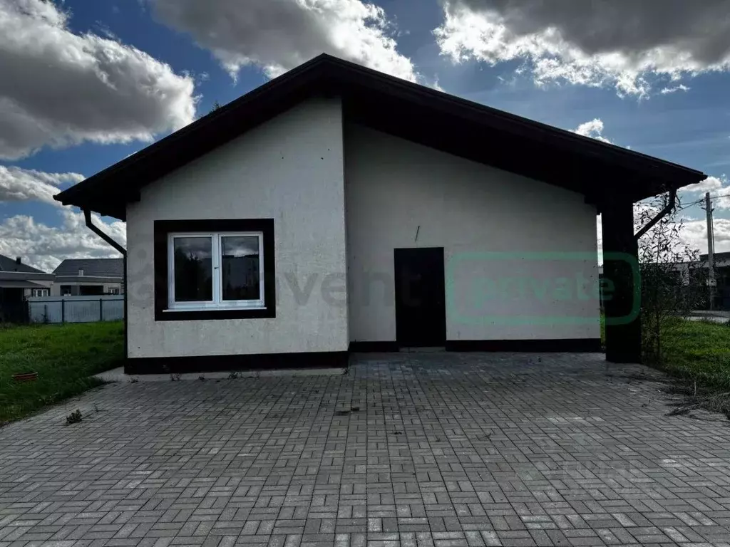 Дом в Калининградская область, Гурьевский муниципальный округ, пос. ... - Фото 1