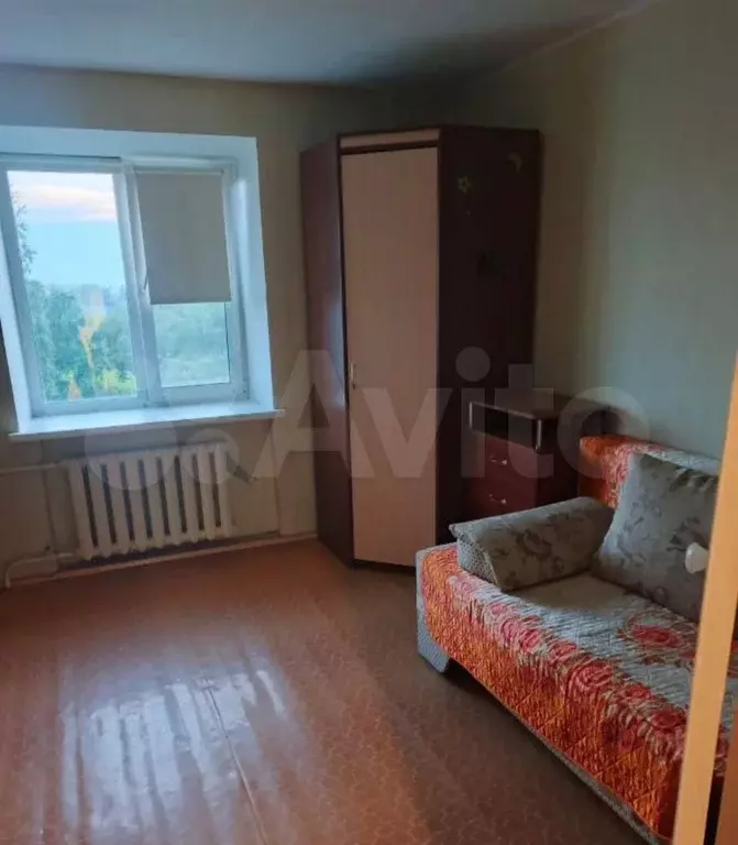Комната 80 м в 1-к., 4/5 эт. - Фото 0