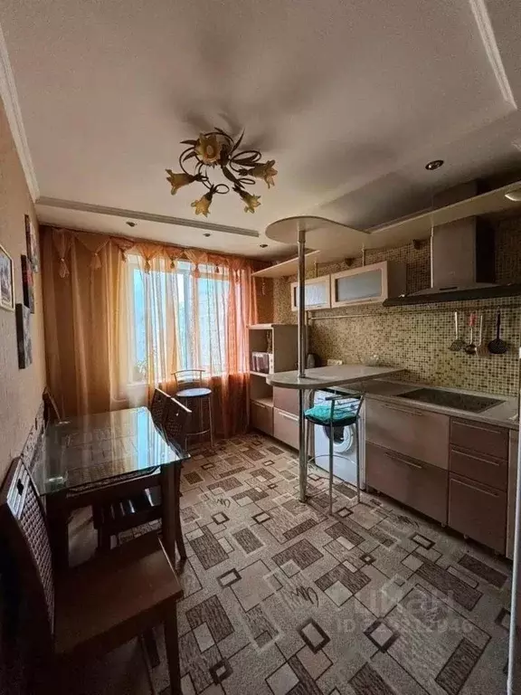 3-к кв. Белгородская область, Старый Оскол Восточный мкр, 1Б (64.0 м) - Фото 1