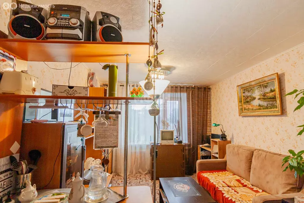 1к в 9-комнатной квартире (13 м) - Фото 1