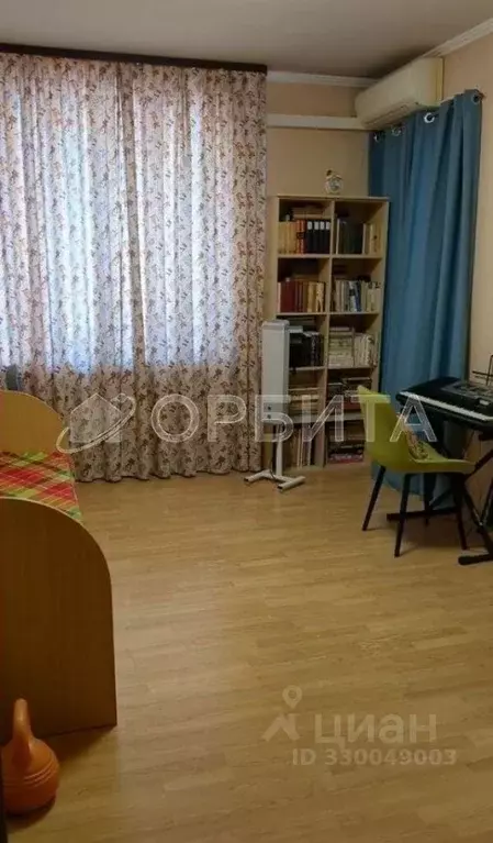 3-к кв. Тюменская область, Тюмень ул. Челюскинцев, 30 (82.1 м) - Фото 2