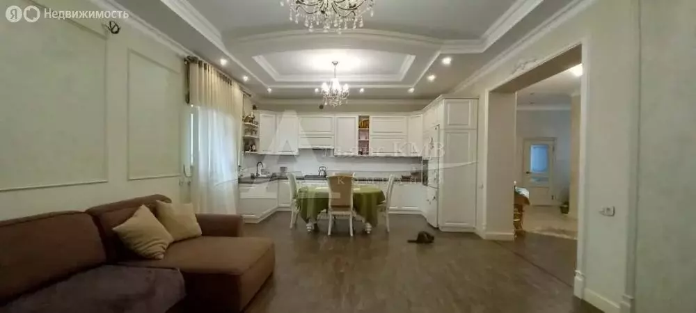 Дом в посёлок Загорский, улица Новосёлов (241 м) - Фото 2