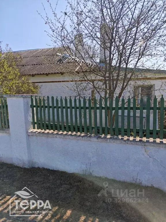 Дом в Крым, Сакский район, с. Вересаево ул. Мира, 4 (80 м) - Фото 2