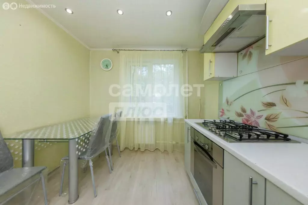 3-комнатная квартира: Брянск, Севская улица, 17 (71.5 м) - Фото 1