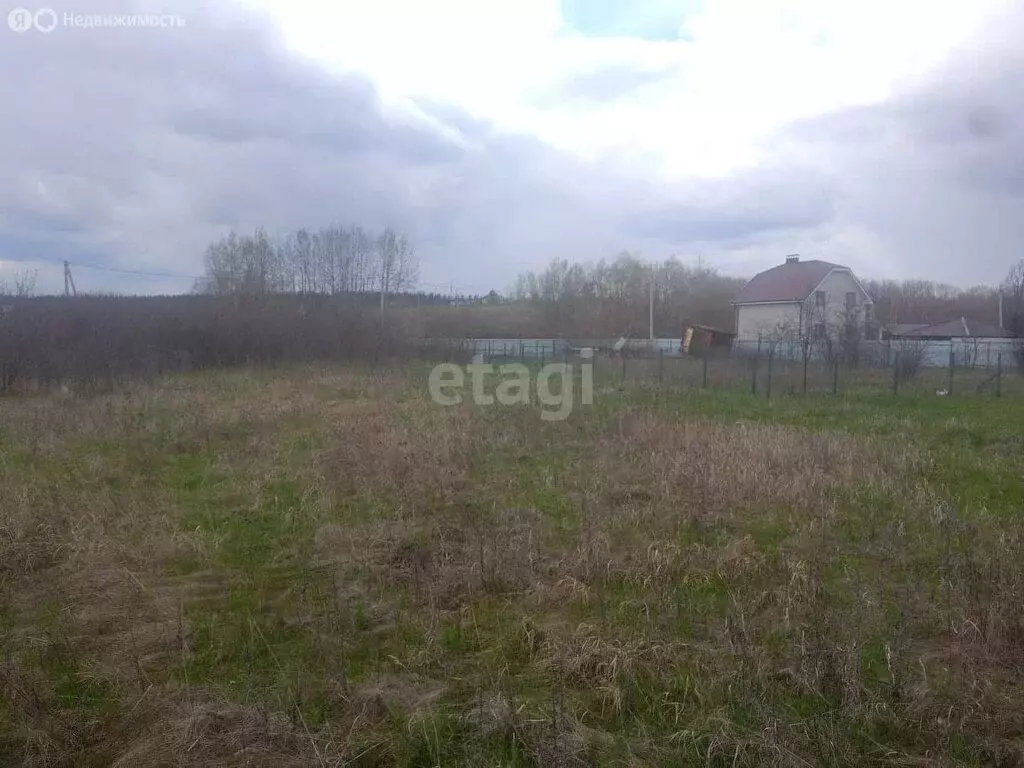 Участок в село Хреновое, Нижняя улица (16 м) - Фото 0